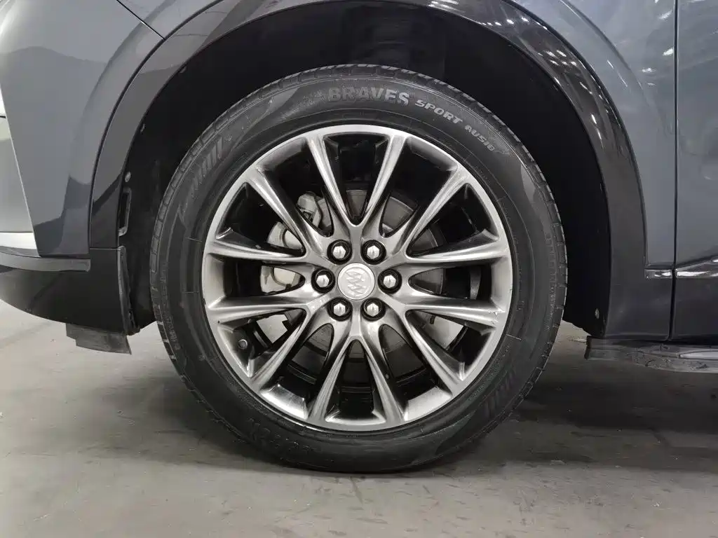 Buick Enclave — фото 17