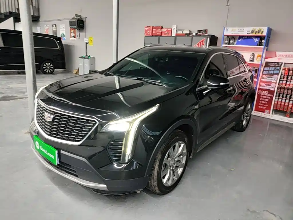 Cadillac XT4 — фото 2