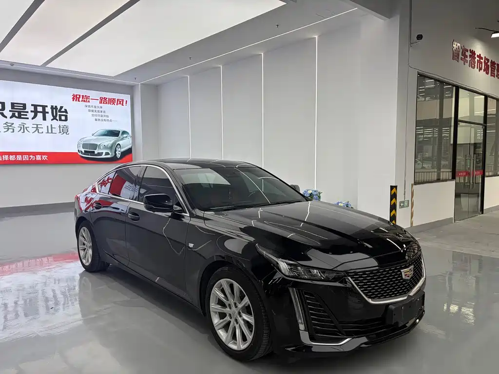 Cadillac CT5 — фото 3