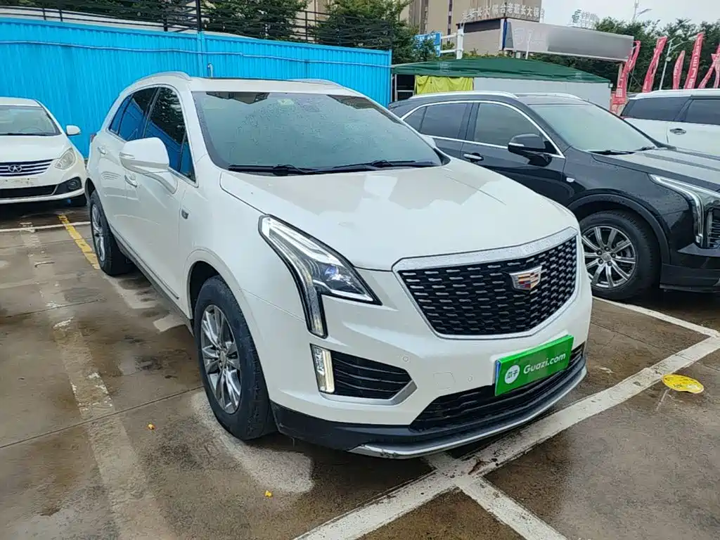 Cadillac XT5 — фото 22