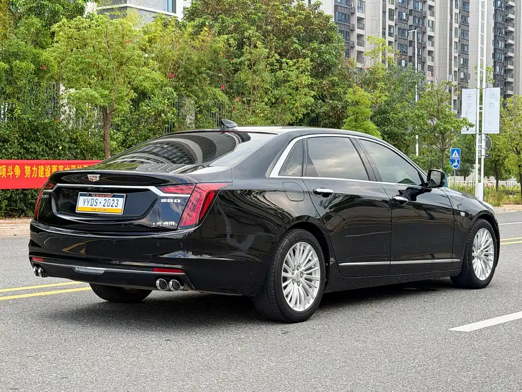 Cadillac CT6 — фото 5