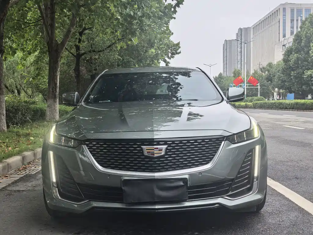 Cadillac CT5 — фото 2