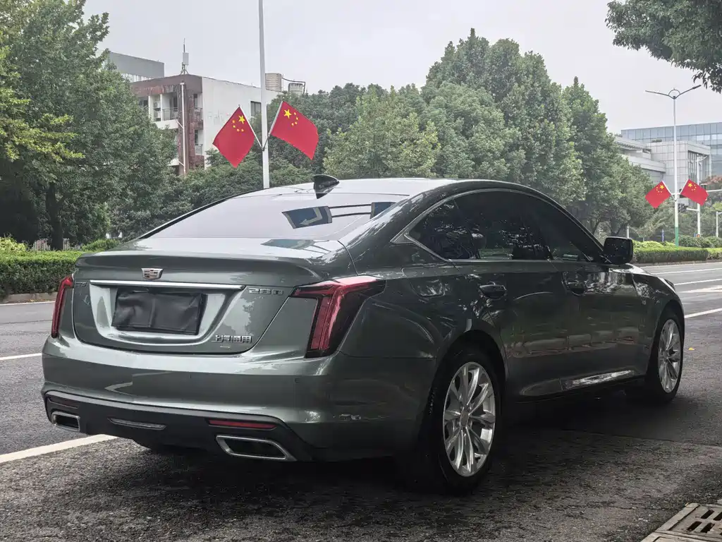 Cadillac CT5 — фото 3