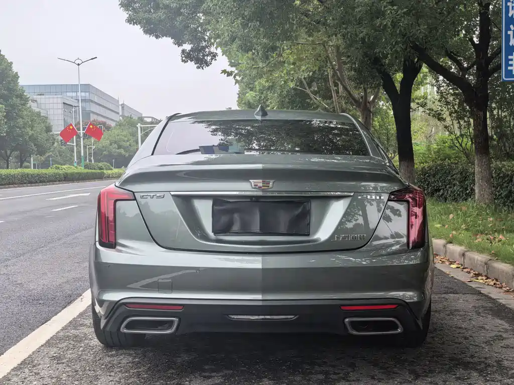 Cadillac CT5 — фото 4