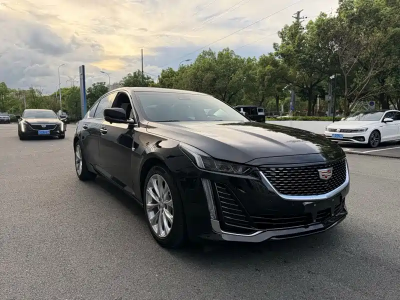 Cadillac CT5 — фото 3