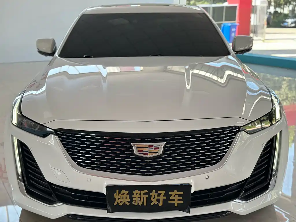 Cadillac CT5 — фото 3