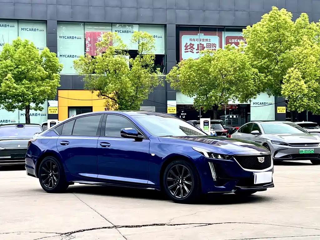 Cadillac CT5 — фото 3