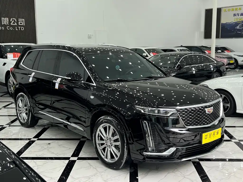 Cadillac XT6 — фото 3