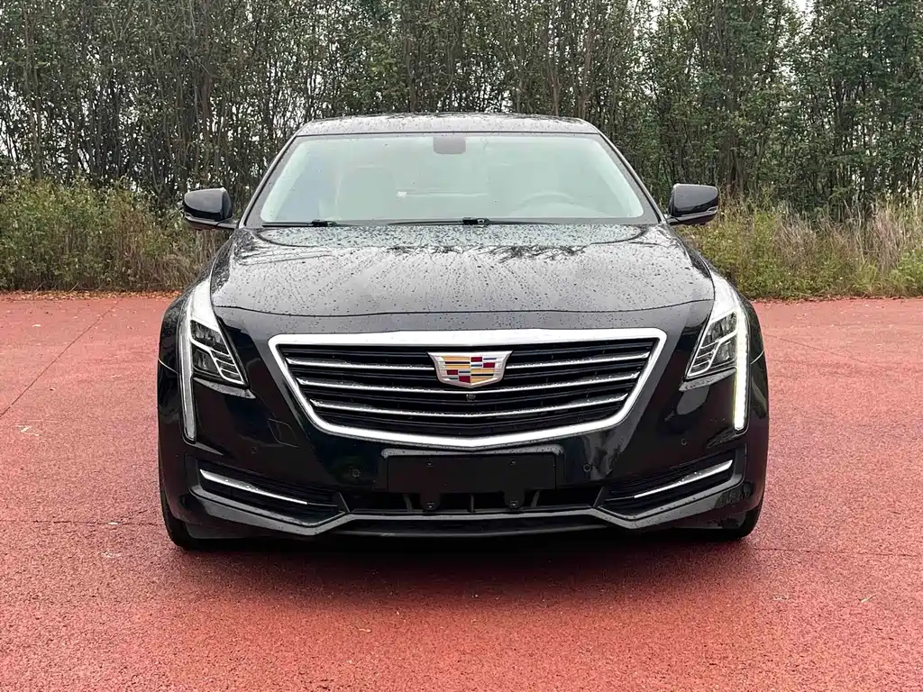 Cadillac CT6 — фото 2