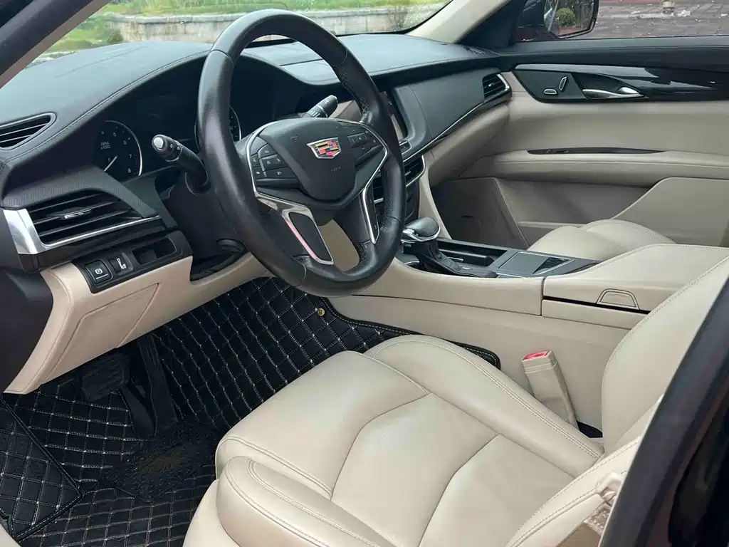 Cadillac CT6 — фото 7