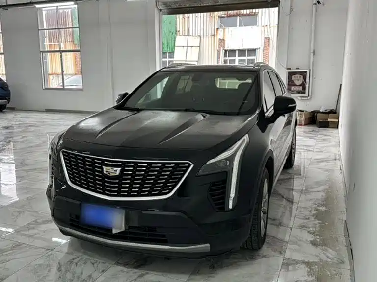 Cadillac XT4 — фото 2