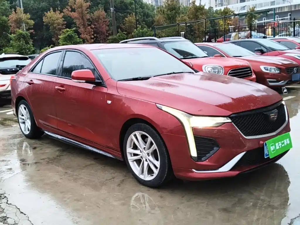Cadillac CT4 — фото 4