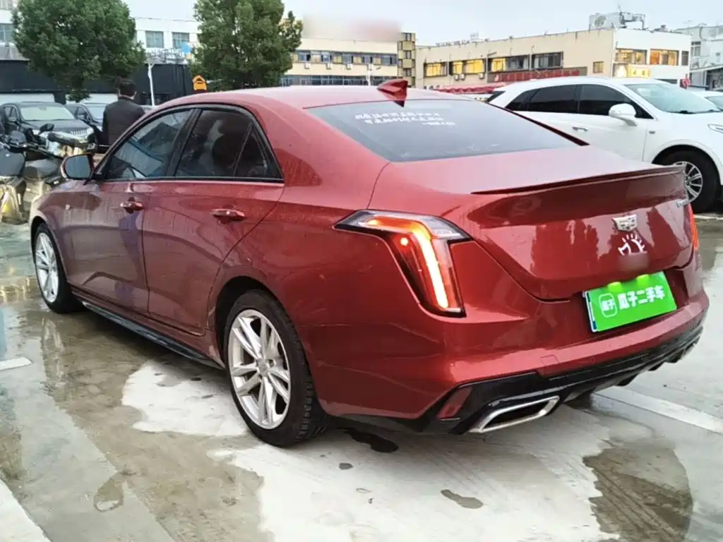 Cadillac CT4 — фото 5