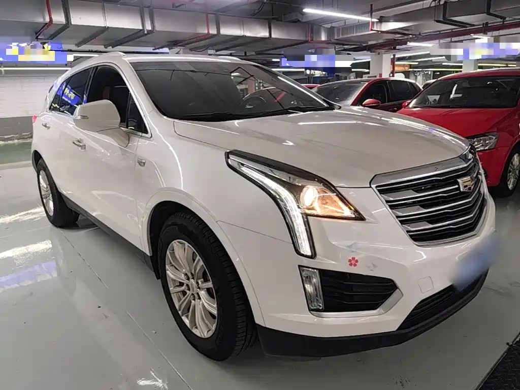 Cadillac XT5 — фото 4