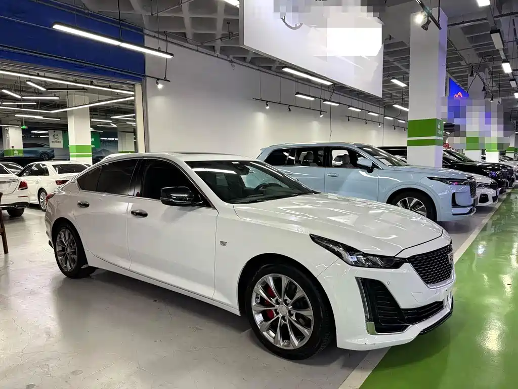 Cadillac CT5 — фото 3