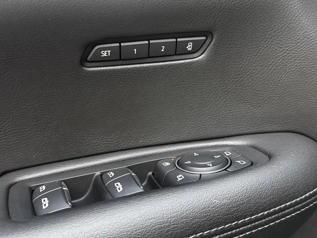 Cadillac XT5 — фото 4