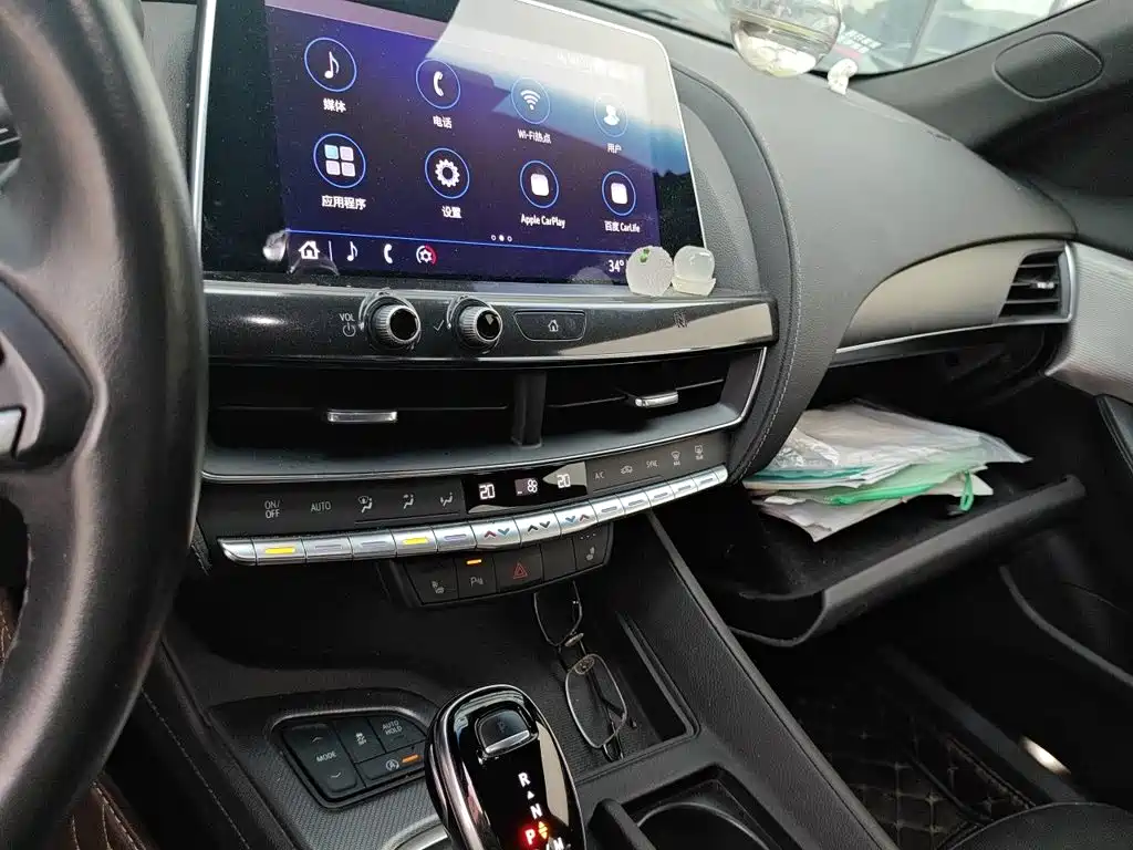 Cadillac CT5 — фото 15