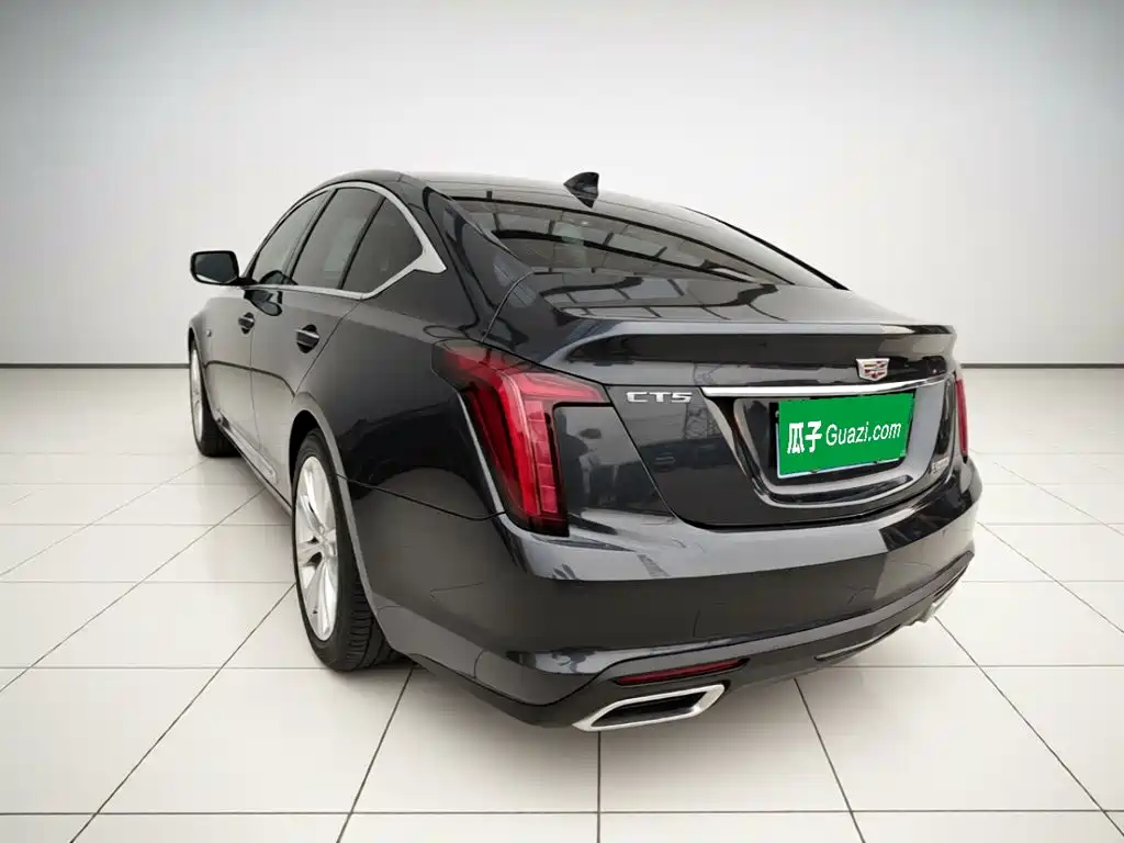 Cadillac CT5 — фото 5