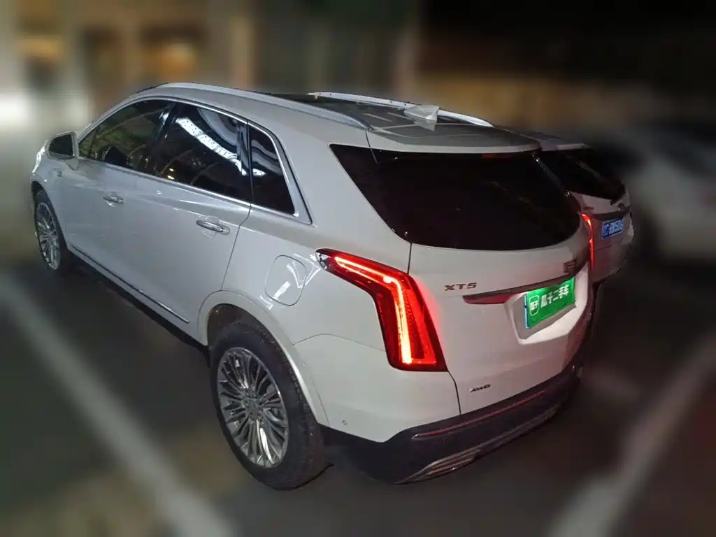 Cadillac XT5 — фото 4