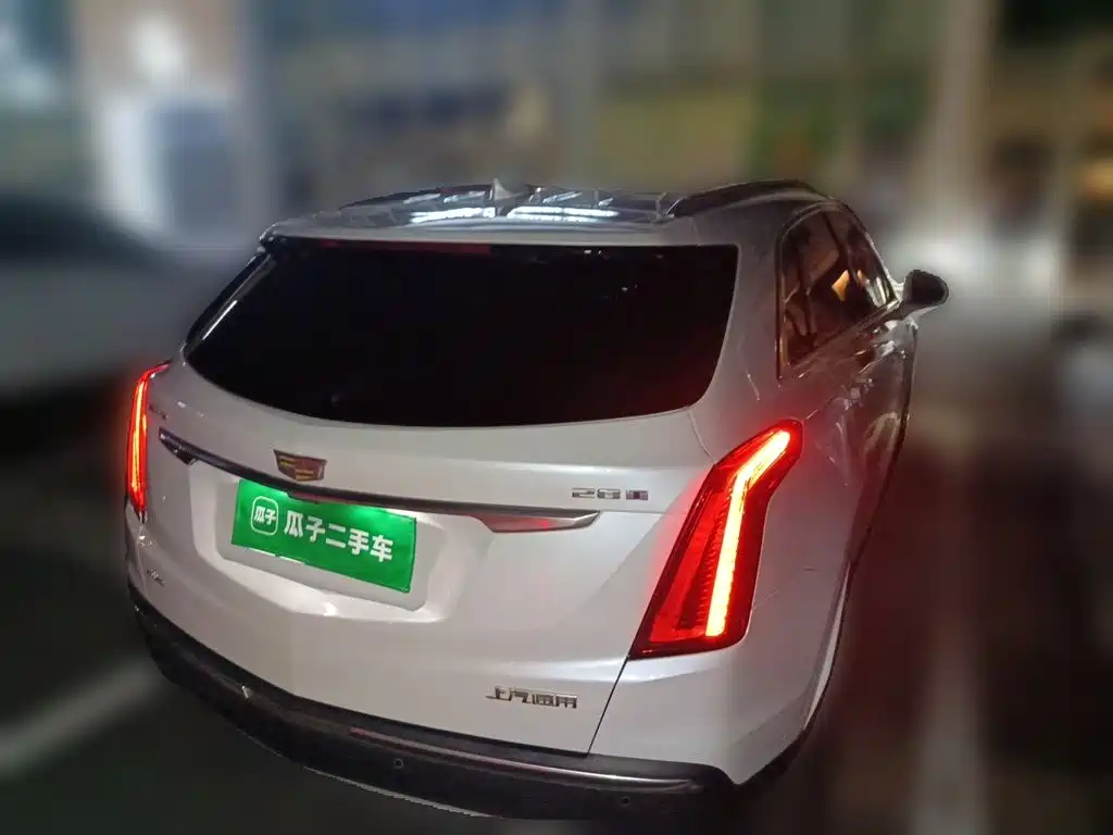 Cadillac XT5 — фото 5