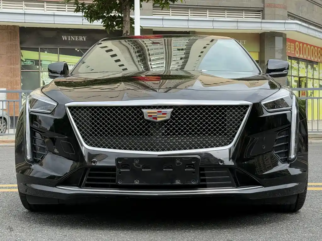 Cadillac CT6 — фото 2