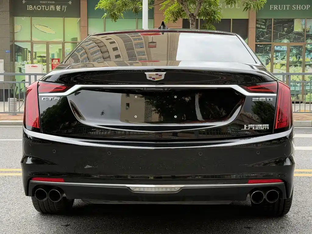 Cadillac CT6 — фото 6