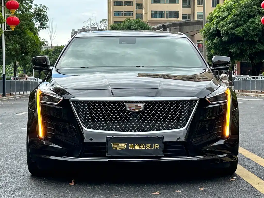 Cadillac CT6 — фото 2