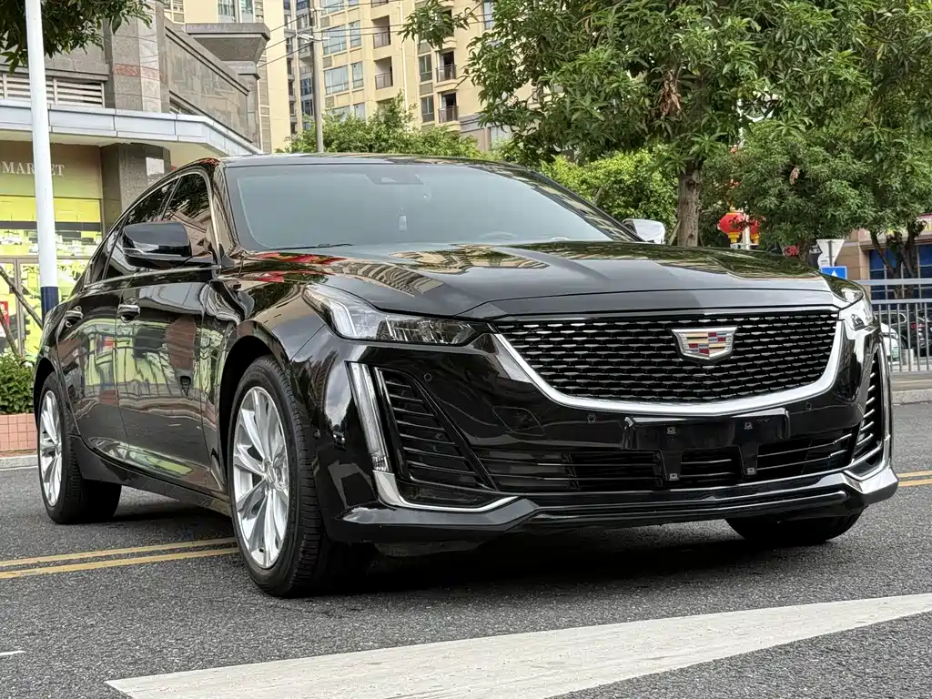 Cadillac CT5 — фото 3