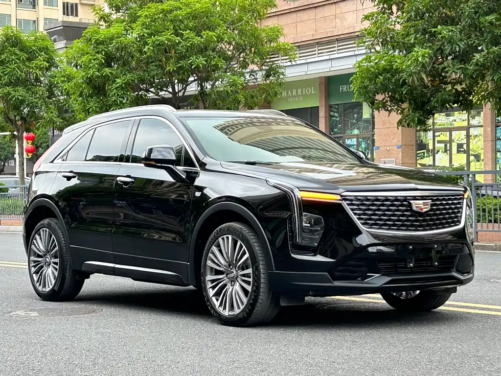 Cadillac XT4 — фото 3