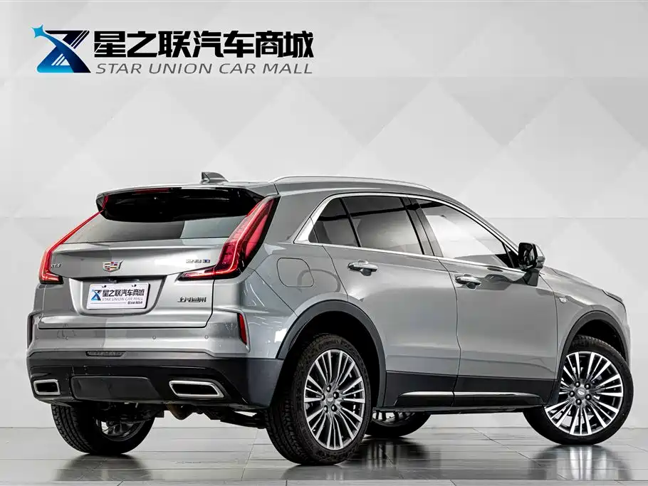 Cadillac XT4 — фото 6