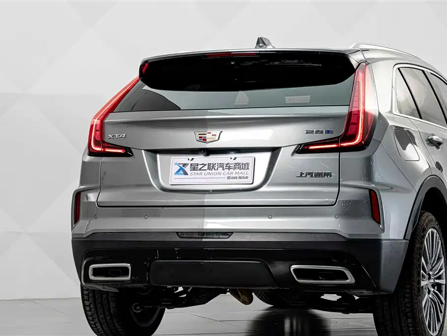 Cadillac XT4 — фото 7
