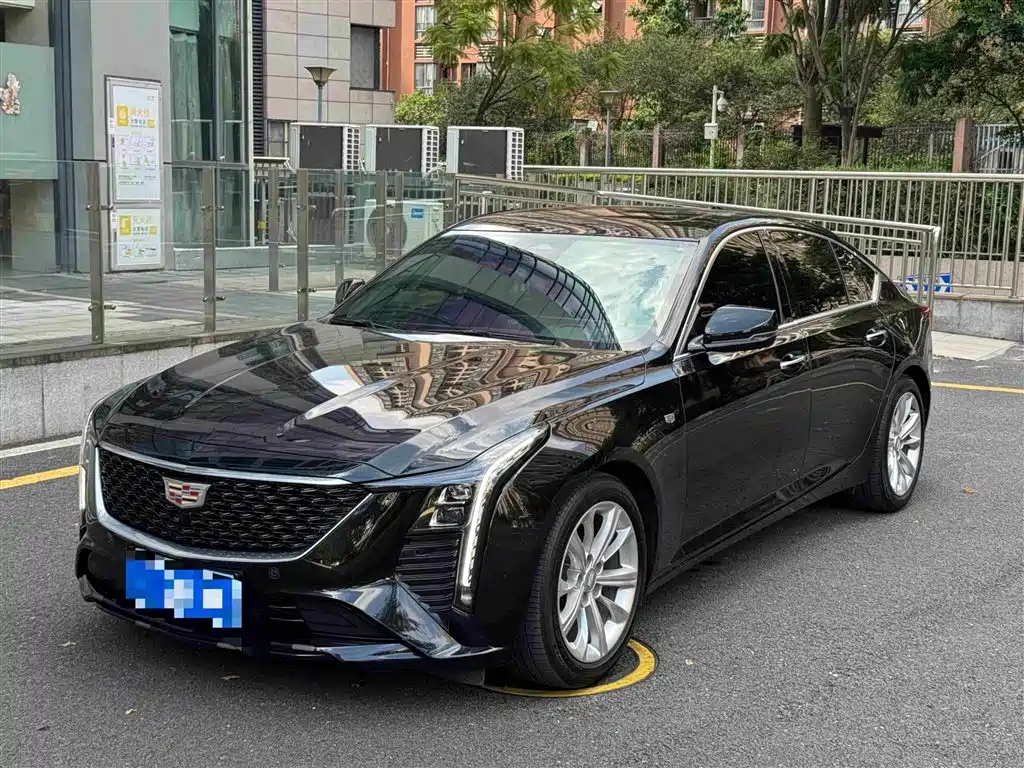 Cadillac CT5 — фото 2