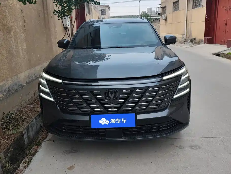 Changan CS75 PLUS — фото 2
