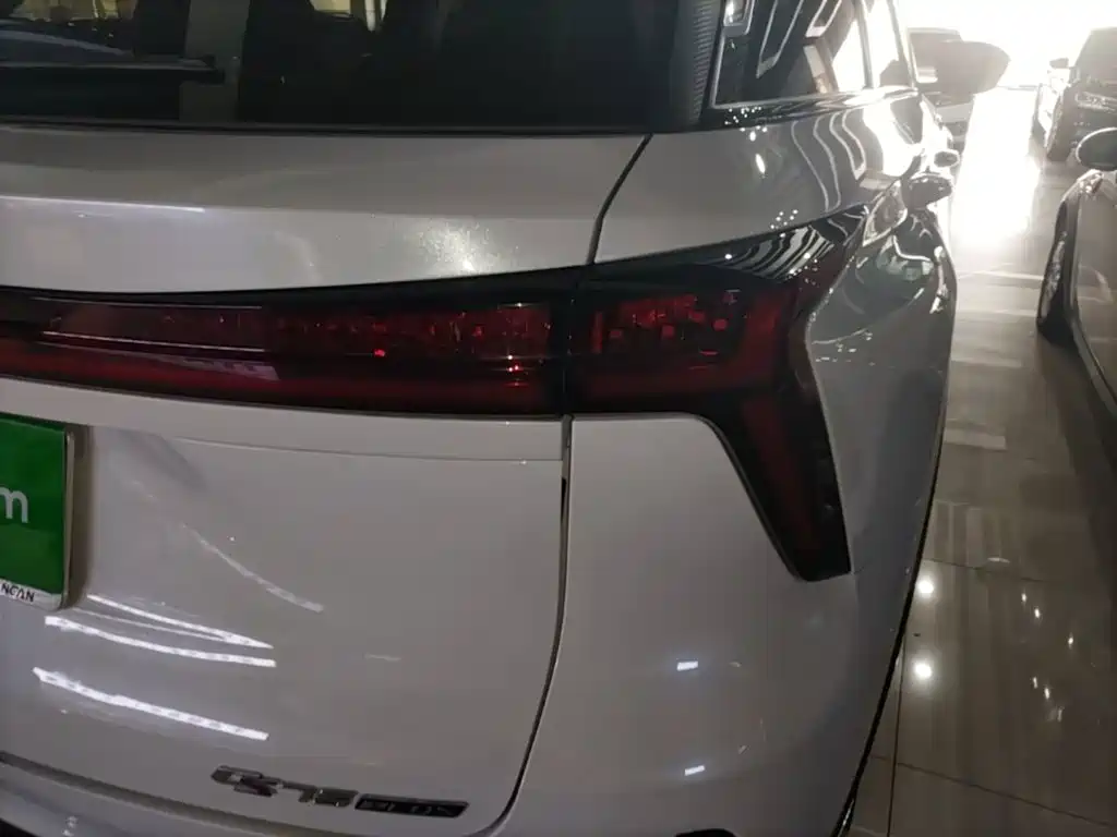 Changan CS75 PLUS — фото 24