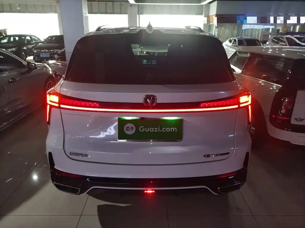 Changan CS75 PLUS — фото 4