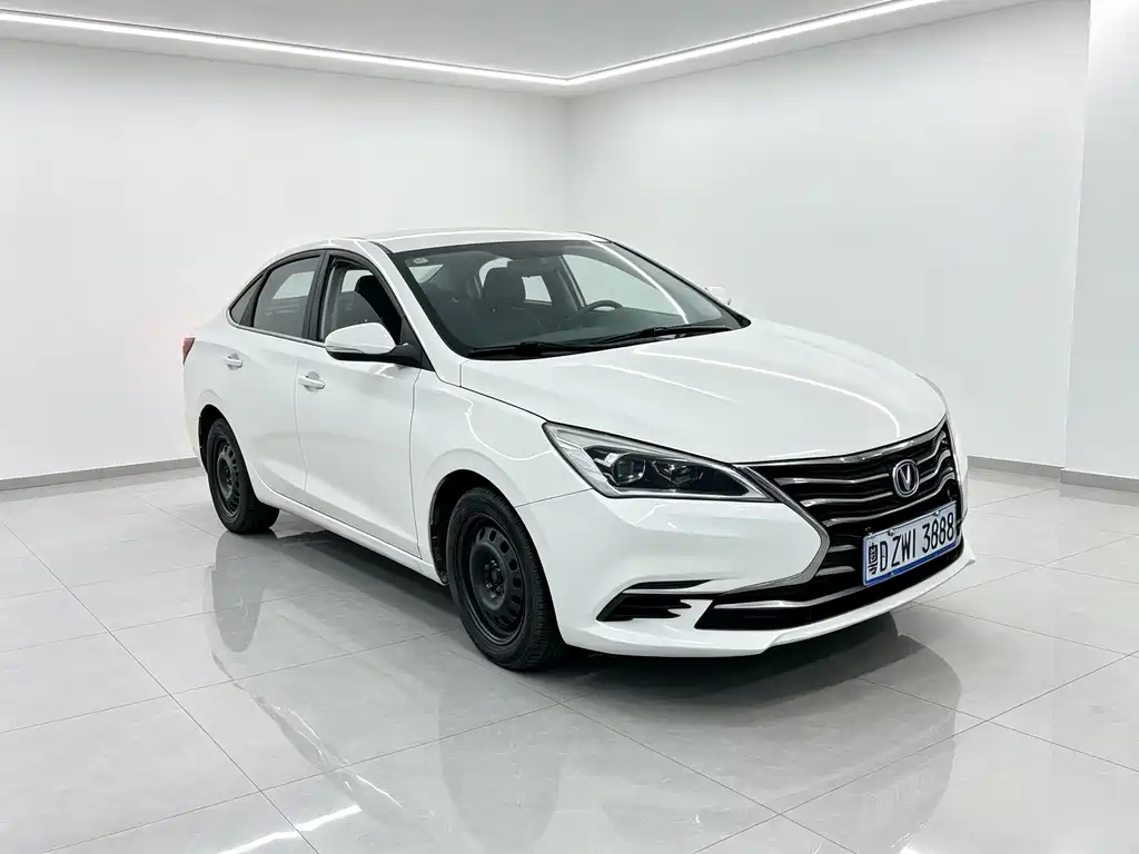 Changan Eado DT — фото 3