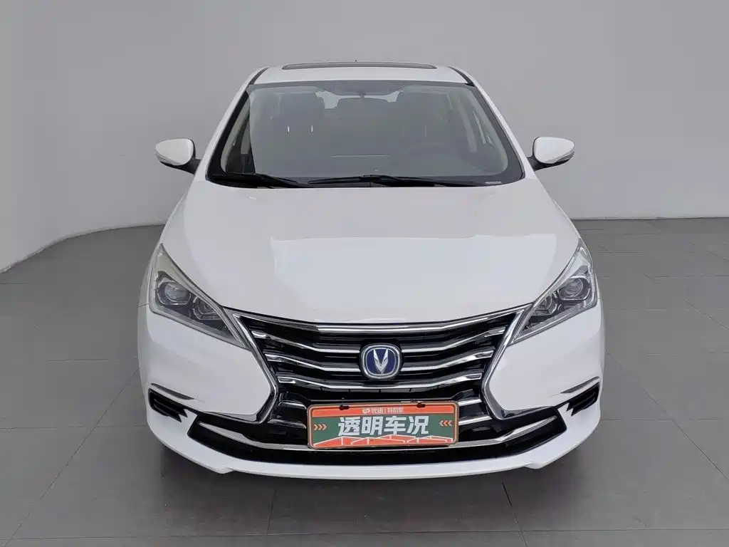 Changan Eado DT — фото 3