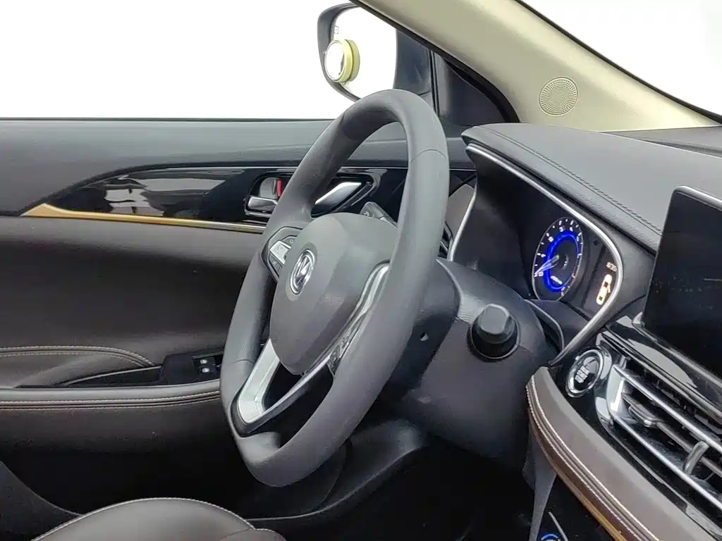 Changan Eado DT — фото 22