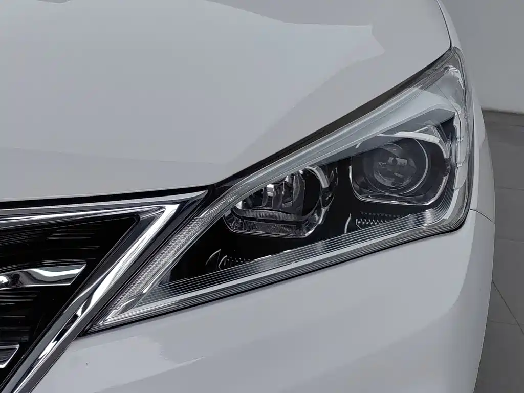Changan Eado DT — фото 7
