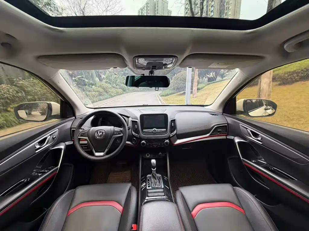 Changan CS55 — фото 10