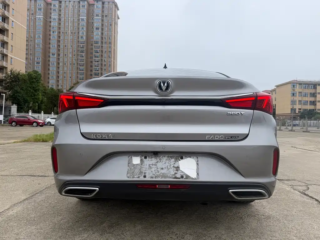 Changan Eado — фото 7