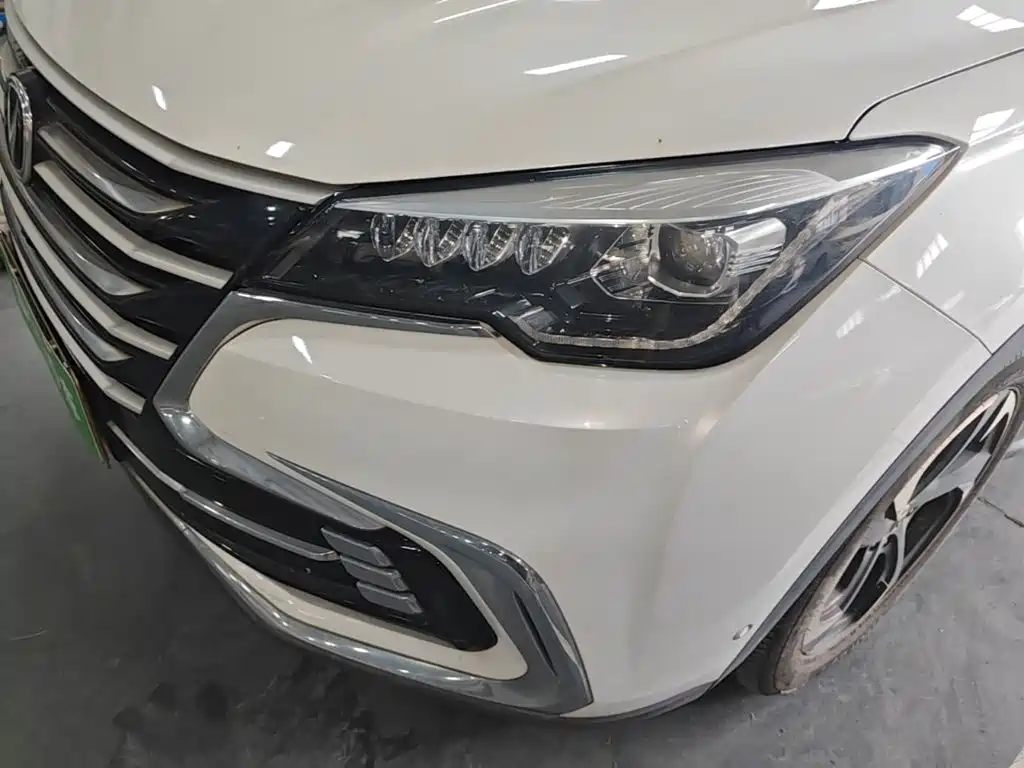 Changan CS85 COUPE — фото 24