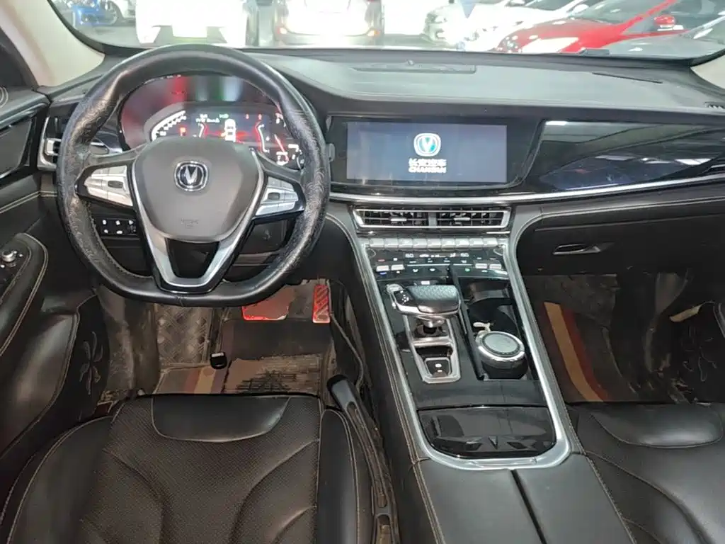 Changan CS85 COUPE — фото 10