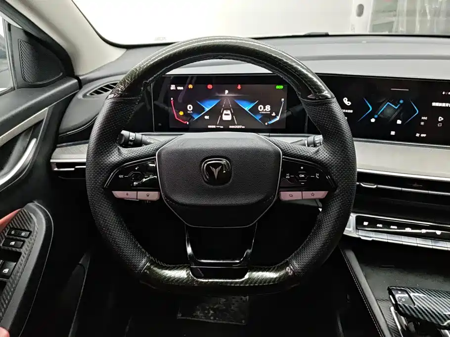 Changan Eado — фото 15