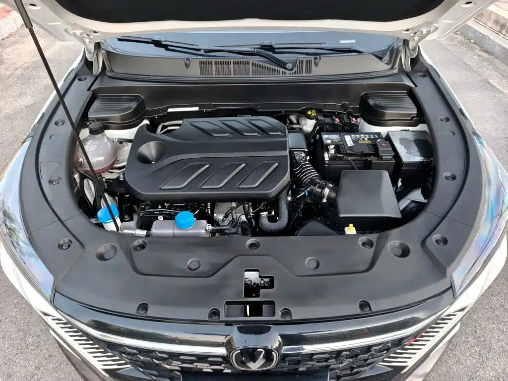 Changan X5 PLUS — фото 3