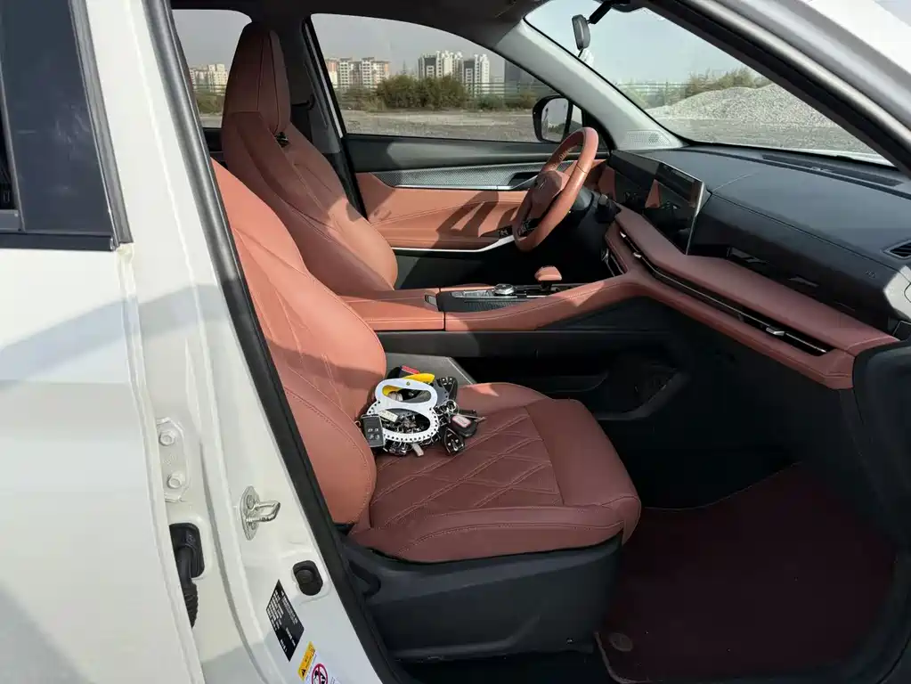 Changan CS75 PLUS — фото 15