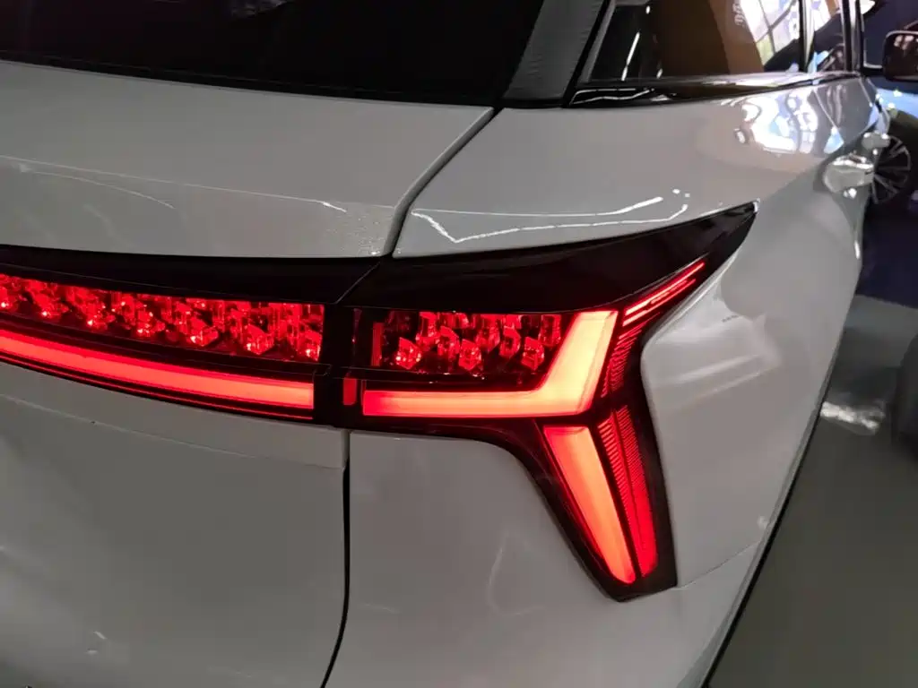 Changan CS75 PLUS — фото 8