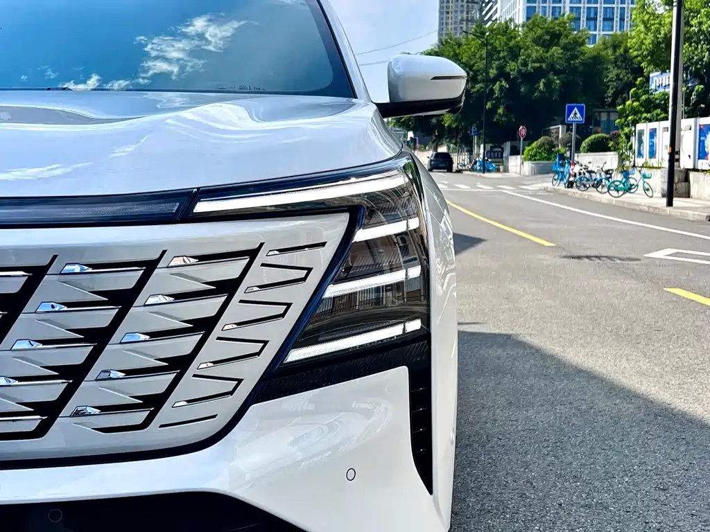 Changan CS75 PLUS — фото 4