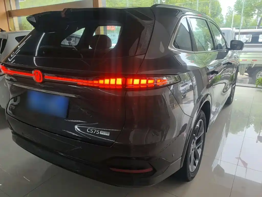 Changan CS75 PLUS — фото 7