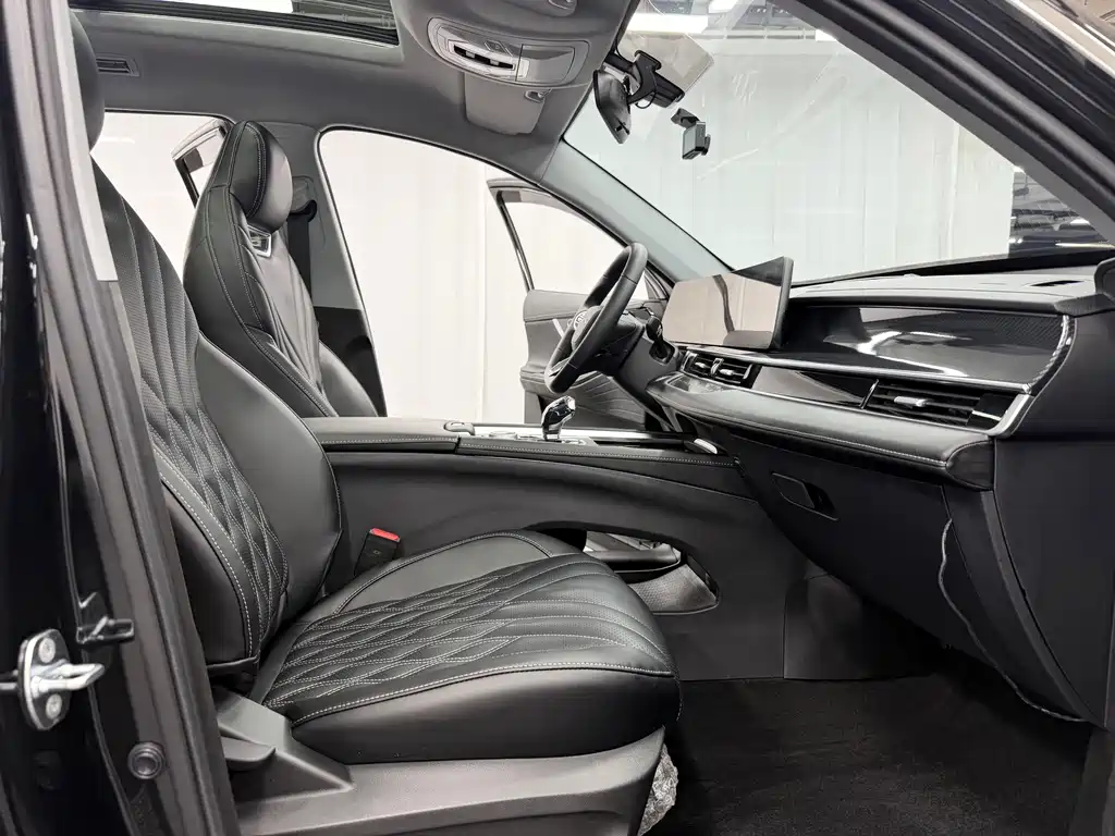 Chery Tiggo 7 PLUS — фото 8